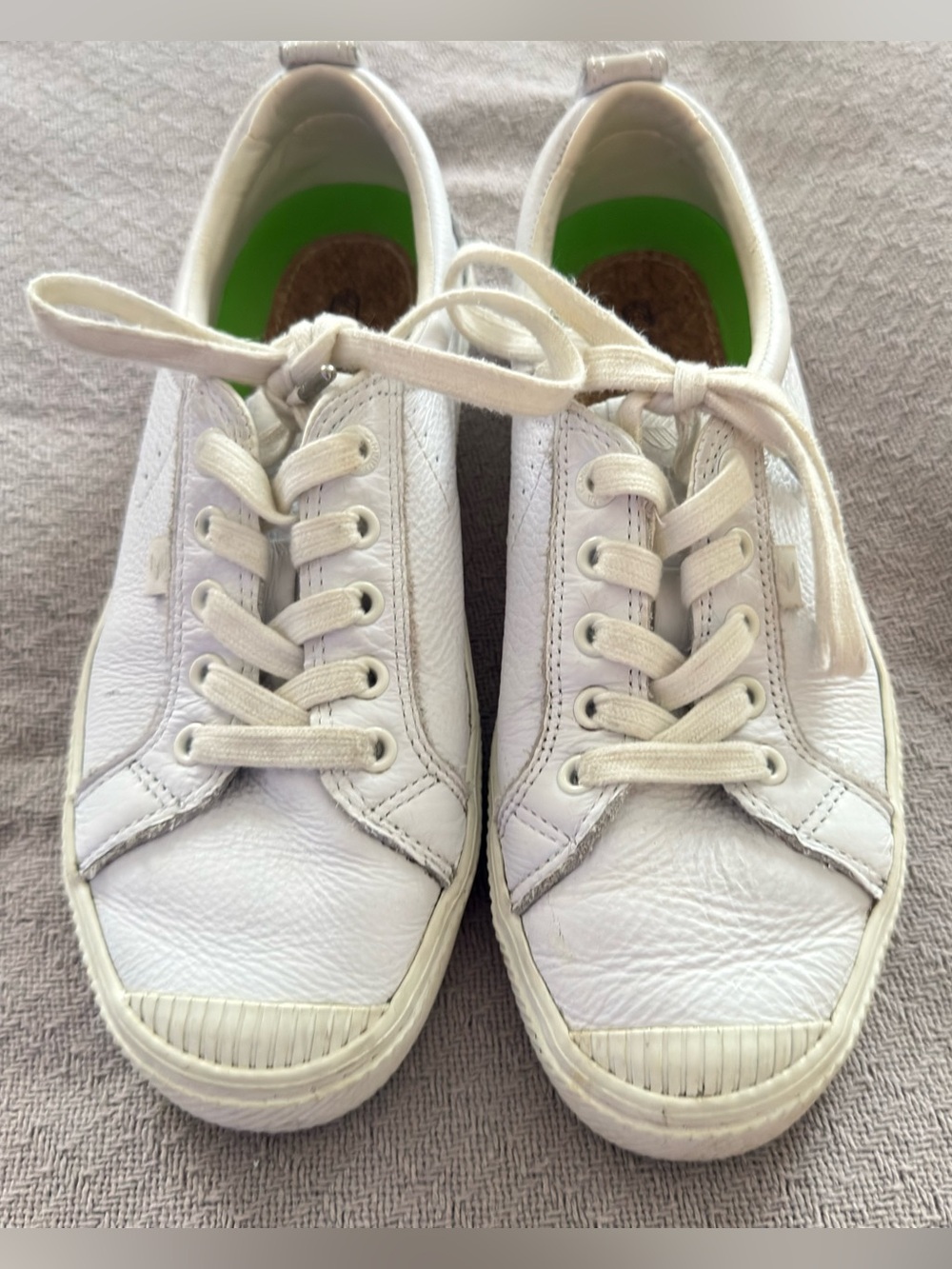 Cariuma White Leather Lace-Up Sneakers Size 9 - Picture 3 of 6